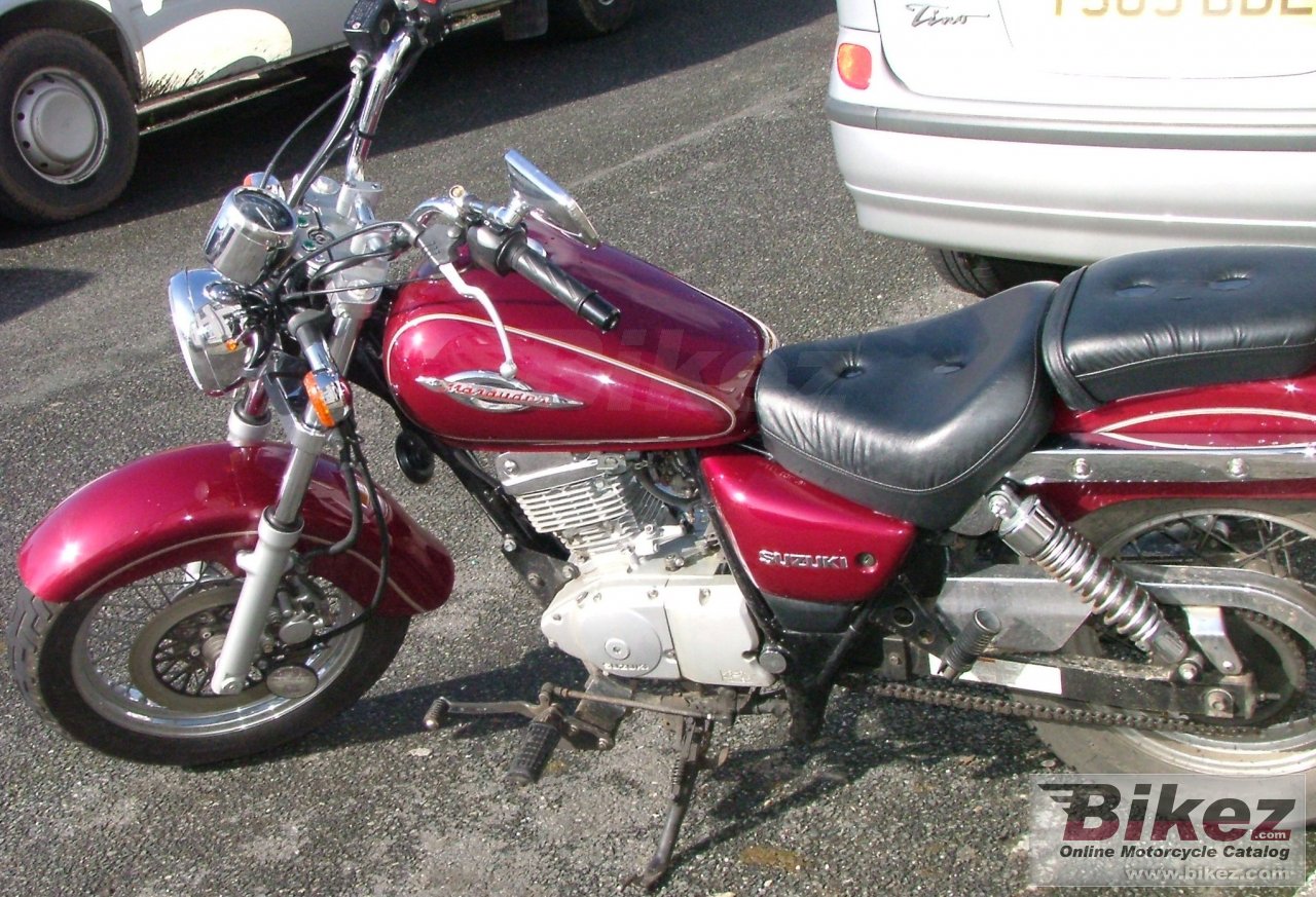 Big Martin Bell marauder 125 picture and wallpaper from Bikez.com